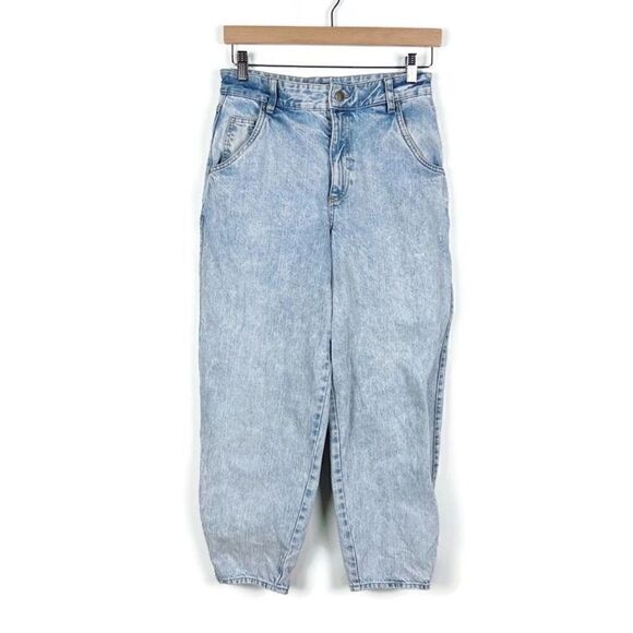 H&M Wide Leg Baggy tapered ultra high waisted Jeans Light Wash denim women’s 4 - Picture 1 of 10